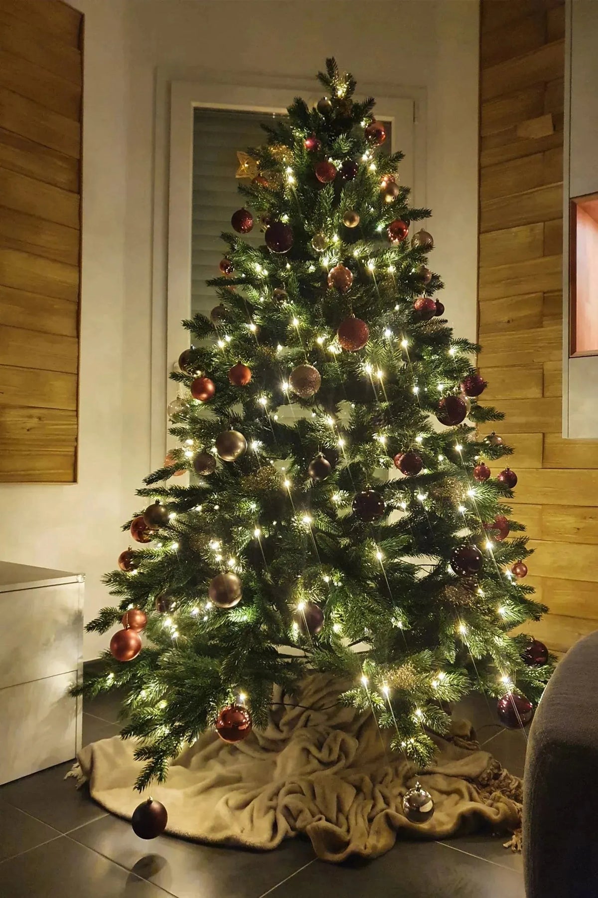 Künstlicher Weihnachtsbaum - Gabriel, 180 cm, Kunstbaum von aplanta, in Grün, für drinnen