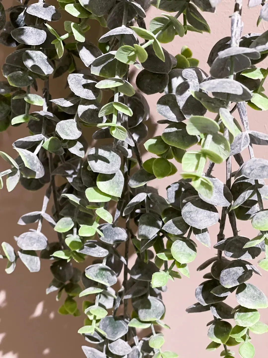 Künstlicher Hänge-Eucalyptus - Richard, 75 cm, Kunstpflanze von aplanta, Steckpflanze, in Natur, für drinnen