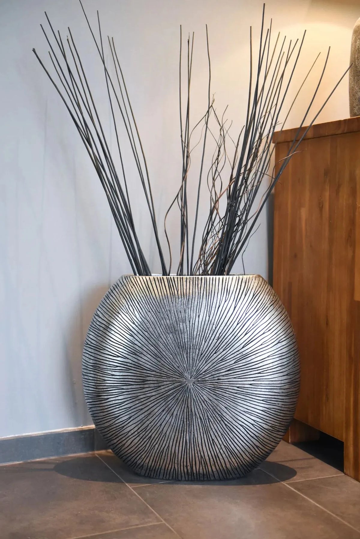 Bodenvase - Hailey, Pflanzkübel von aplanta, Schwarz, in Silber
