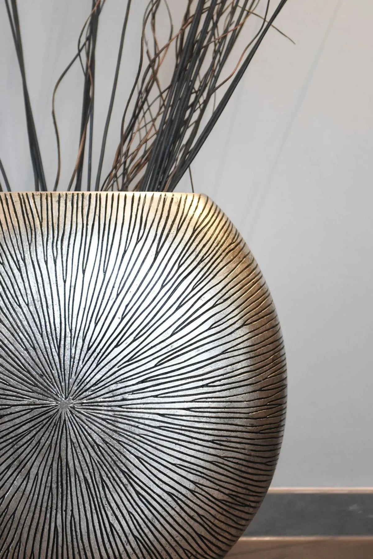 Bodenvase - Hailey, Pflanzkübel von aplanta, Schwarz, in Silber