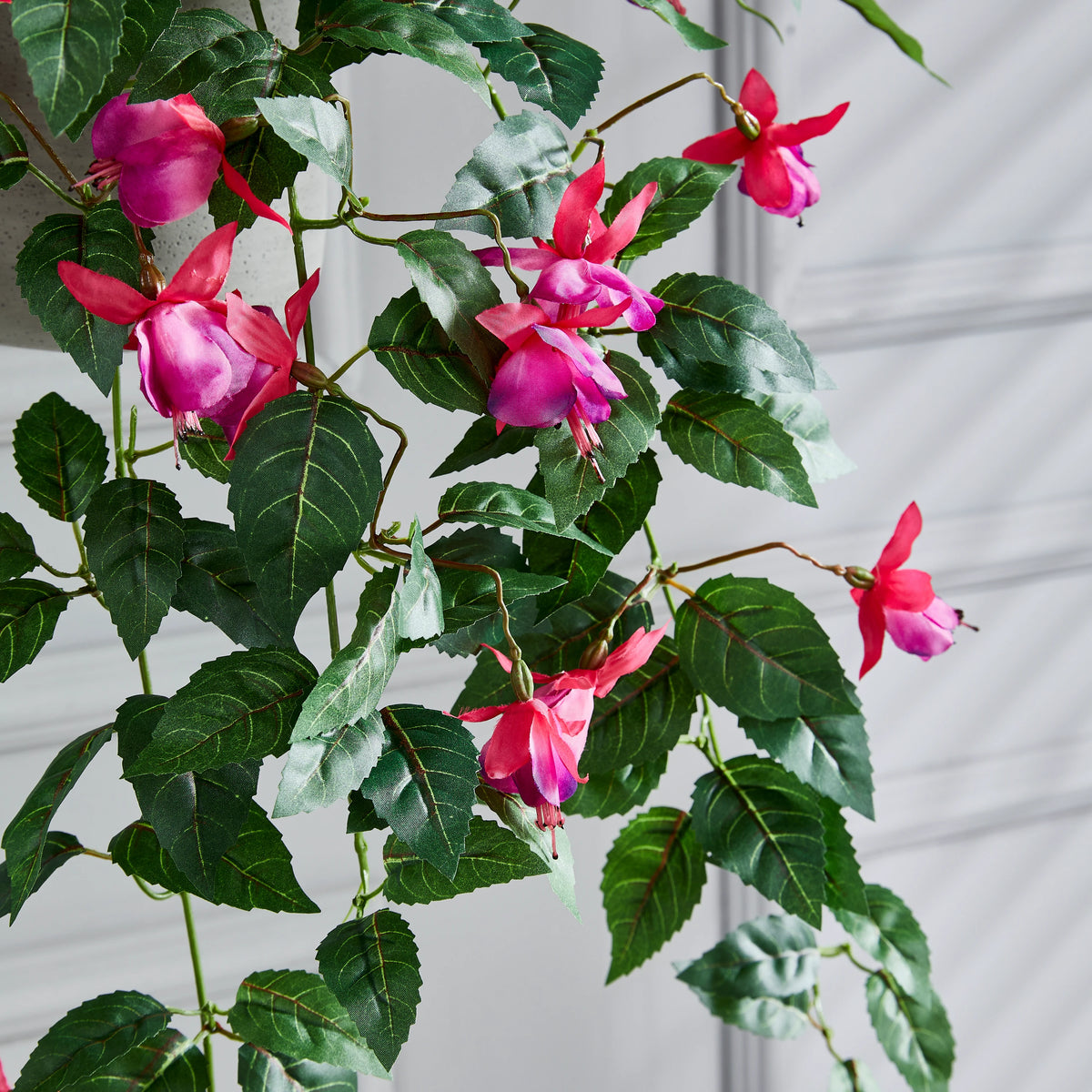 Künstlicher Hänge-Fuchsie - Ignatia, 80 cm, Kunstpflanze von aplanta, Steckpflanze, in Grün, für drinnen